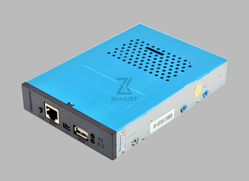 Richpeace USB Net simulant la unitat emulada per a la màquina de brodats SWF SFDR-IU-IBM1.44