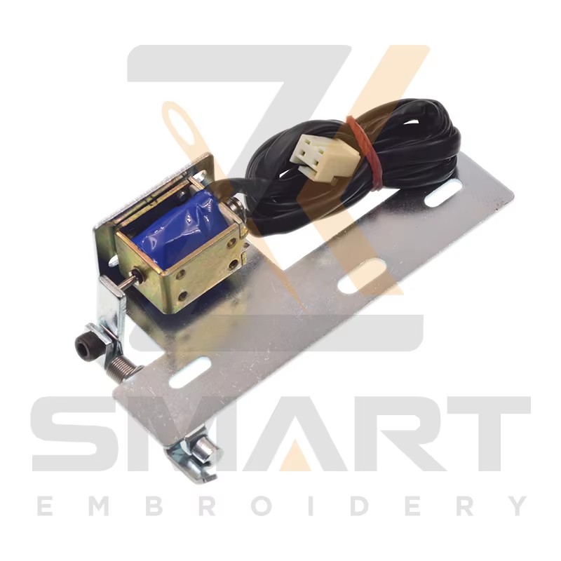 Original SWF Dispositiu de tancament de filferro superior Ass'y amb parts de màquina d'embroideria de solenoides A1103SWF01
